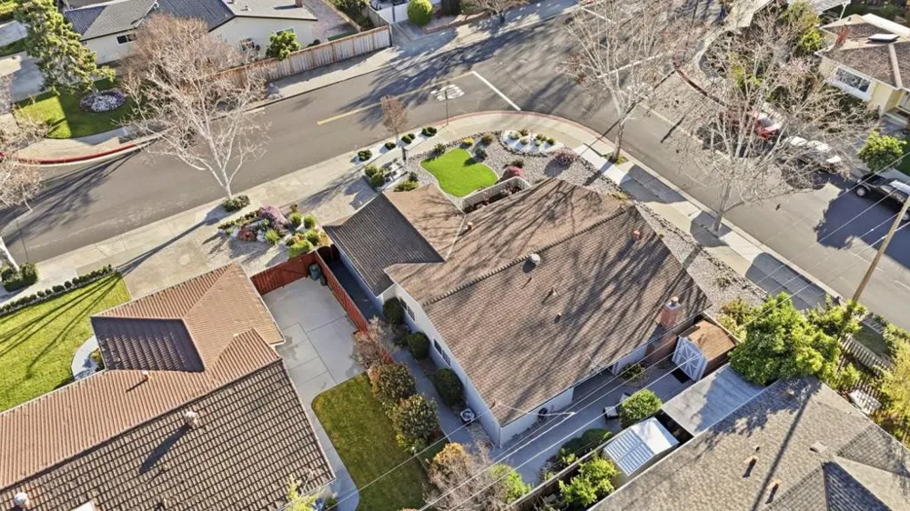 1375 Colleen Way Campbell, CA 95008