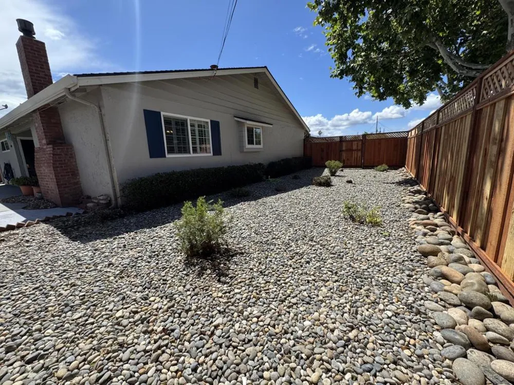 1375 Colleen Way Campbell, CA 95008