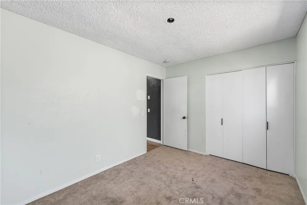 21449 Applewood California City, CA 93505