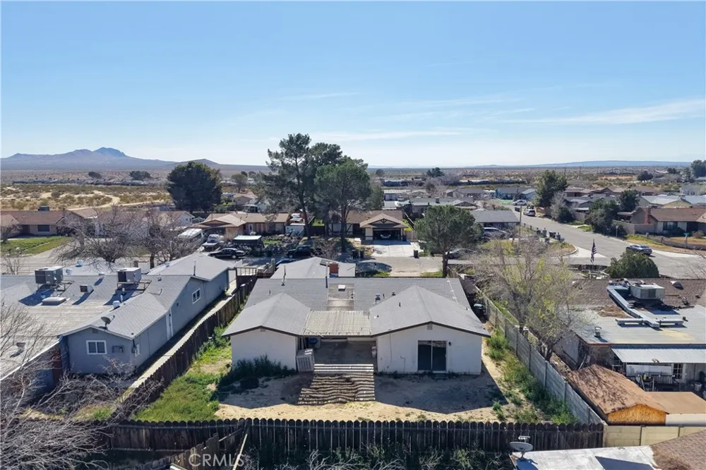 21449 Applewood California City, CA 93505