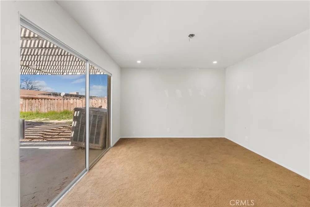 21449 Applewood California City, CA 93505
