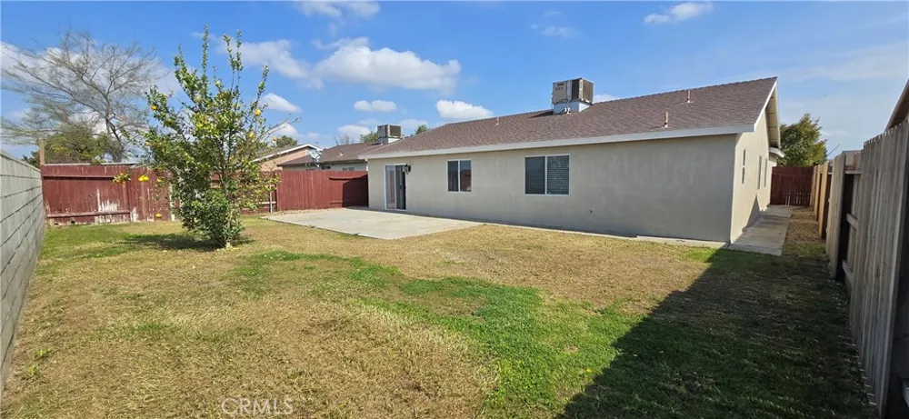 7507 Cross Glade Bakersfield, CA 93307