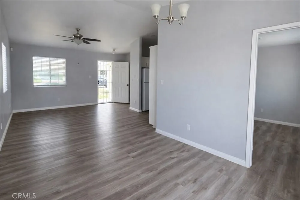 7507 Cross Glade Bakersfield, CA 93307