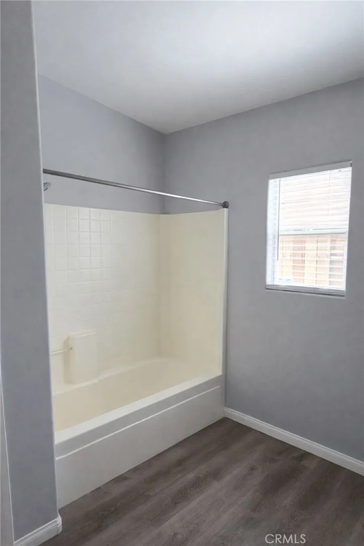 7507 Cross Glade Bakersfield, CA 93307
