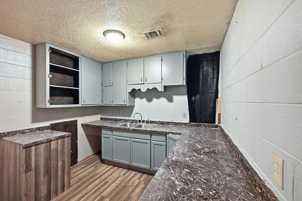 508 Kenneth Ave S Monahans, TX 79756