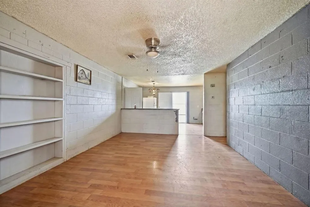 508 Kenneth Ave S Monahans, TX 79756