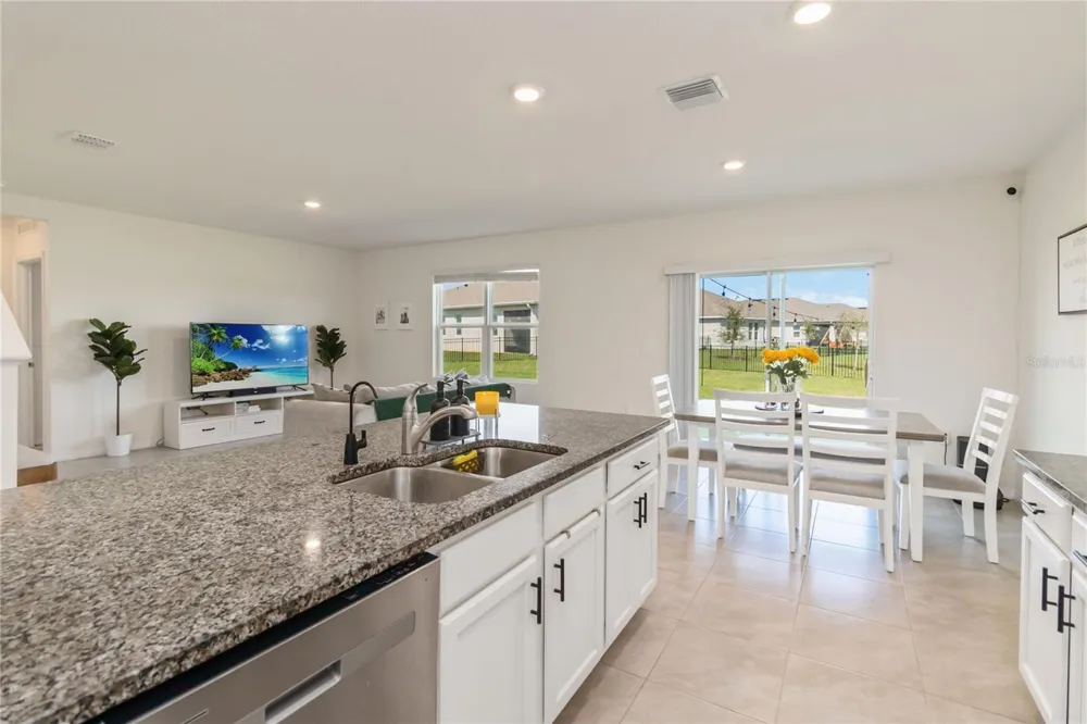 2780 SWOOPING SPARROW DRIVE St Cloud, FL 34773