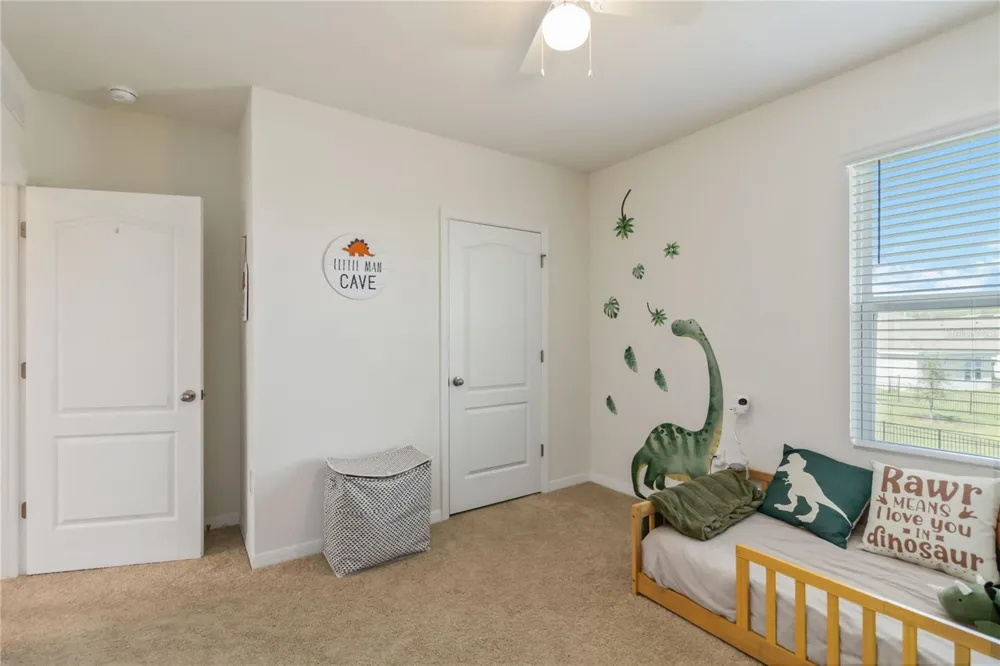 2780 SWOOPING SPARROW DRIVE St Cloud, FL 34773