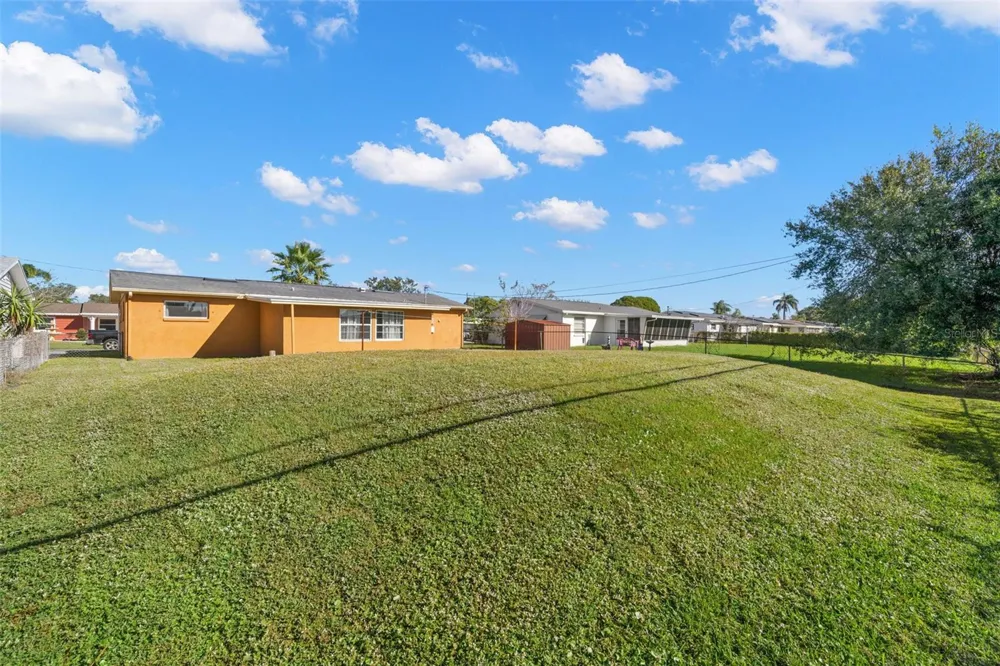 4642 EASTWOOD LANE Holiday, FL 34690