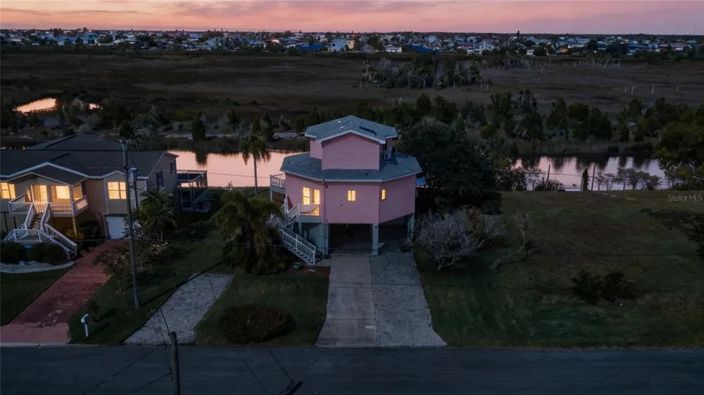 3460 CRAPE MYRTLE DRIVE Hernando Beach, FL 34607