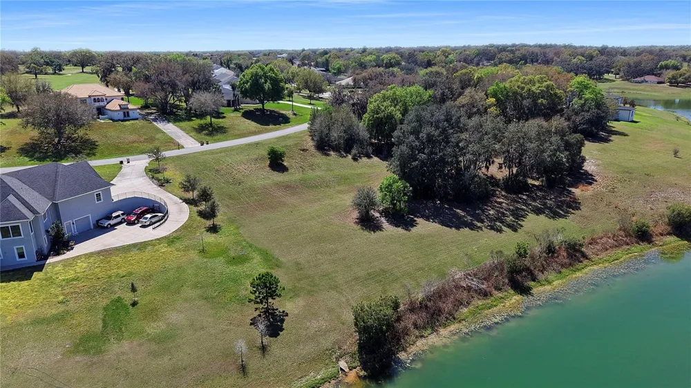 36717 BARRINGTON DRIVE Eustis, FL 32736