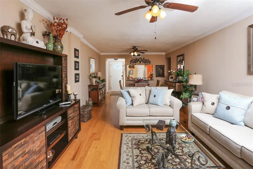 1770 BENJAMIN FRANKLIN DRIVE #603 Sarasota, FL 34236