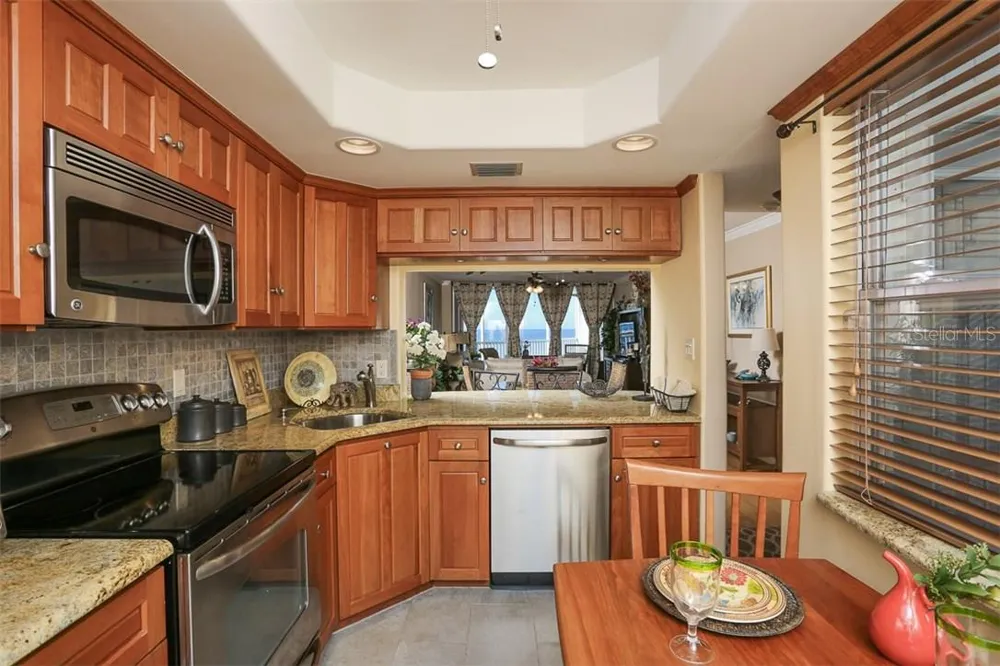 1770 BENJAMIN FRANKLIN DRIVE #603 Sarasota, FL 34236