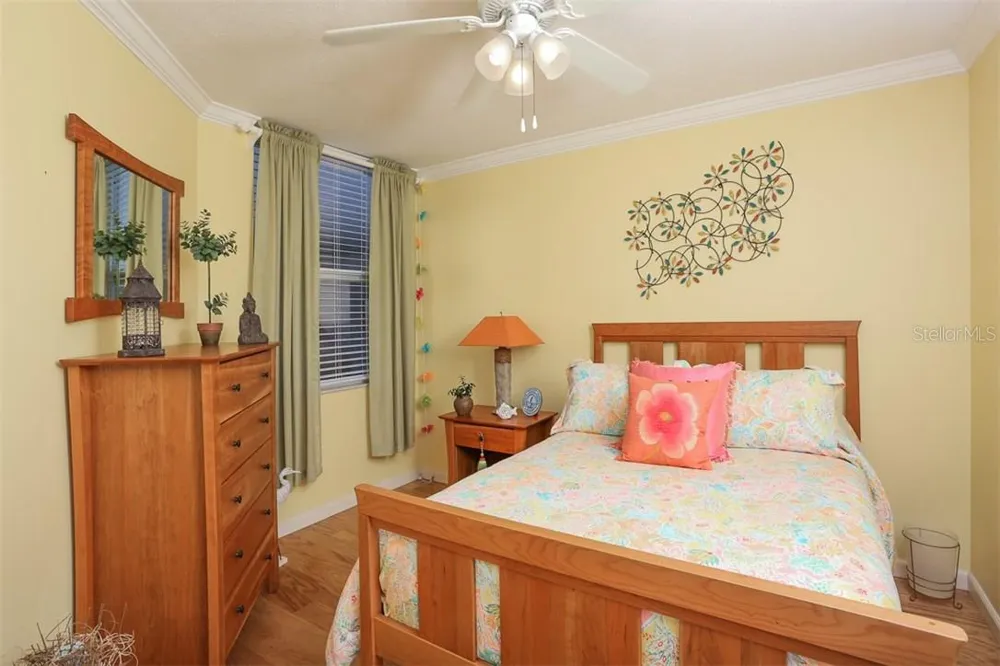 1770 BENJAMIN FRANKLIN DRIVE #603 Sarasota, FL 34236
