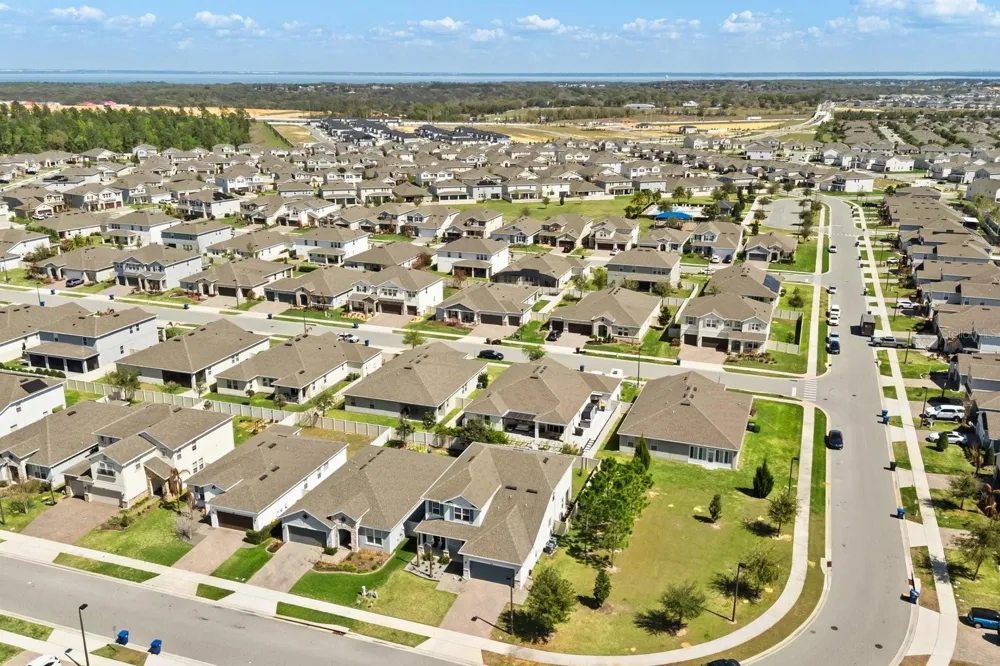 660 BIG PINE AVENUE Minneola, FL 34715