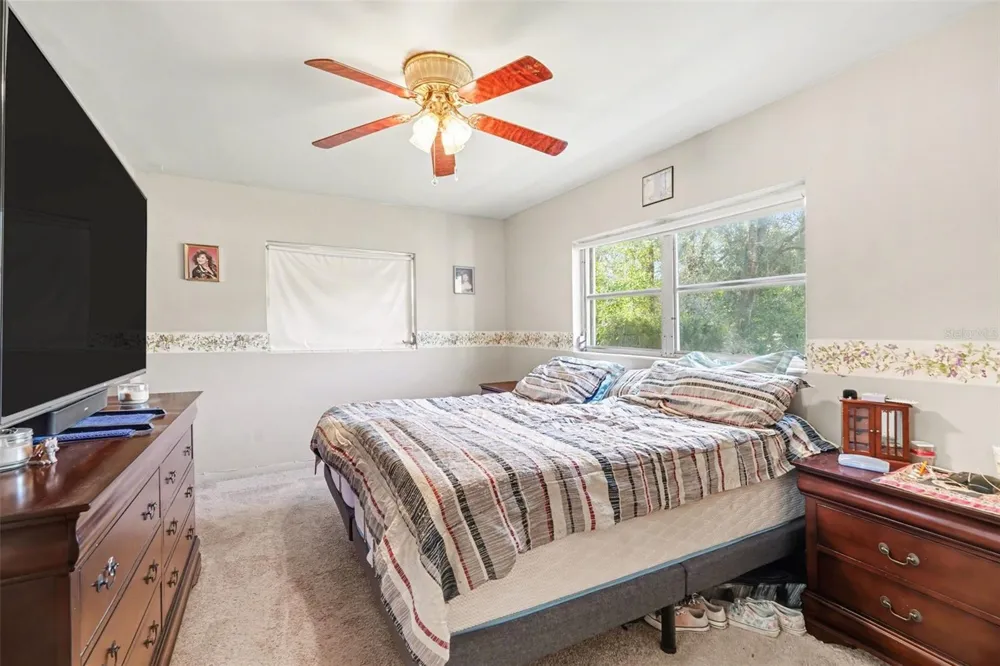 9101 S SUNSET POINT Floral City, FL 34436