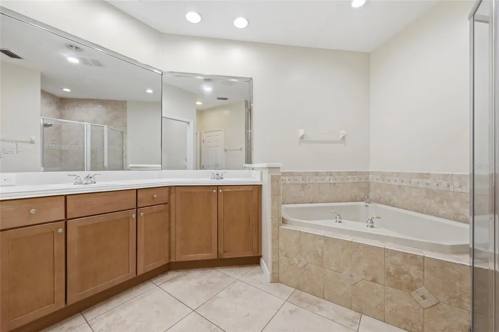 8718 THE ESPLANADE #14 Orlando, FL 32836