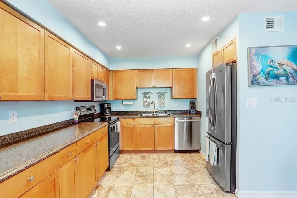5012 STARFISH DRIVE SE #B St Petersburg, FL 33705