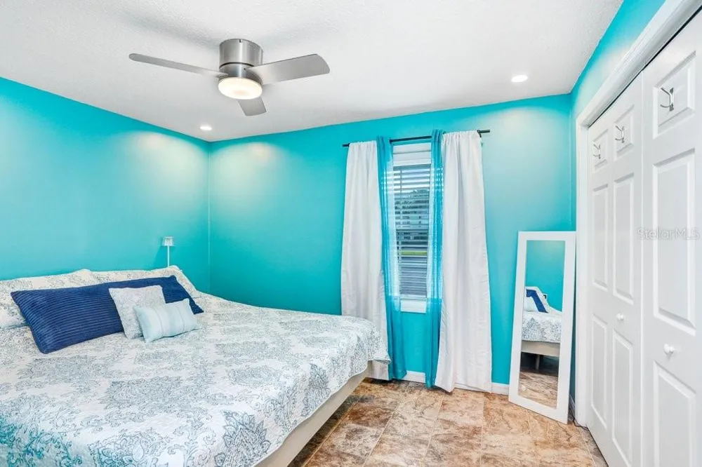 5012 STARFISH DRIVE SE #B St Petersburg, FL 33705
