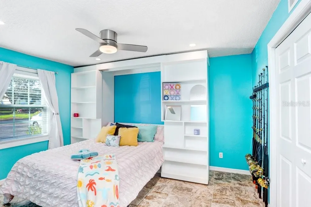 5012 STARFISH DRIVE SE #B St Petersburg, FL 33705