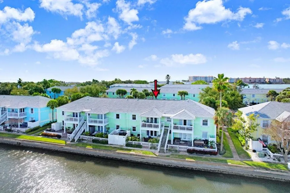 5012 STARFISH DRIVE SE #B St Petersburg, FL 33705