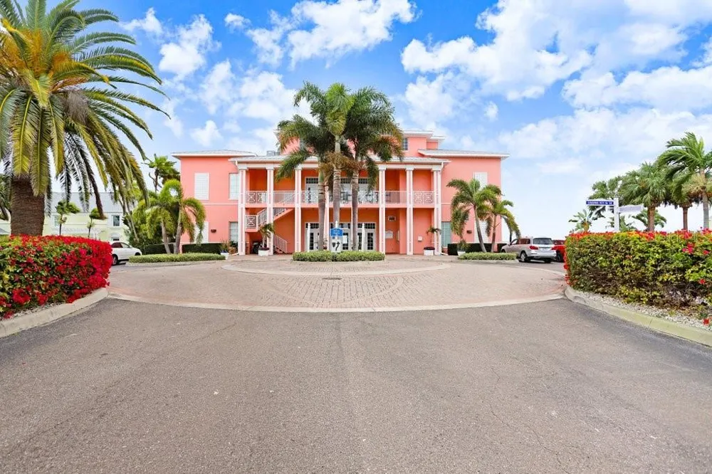 5012 STARFISH DRIVE SE #B St Petersburg, FL 33705
