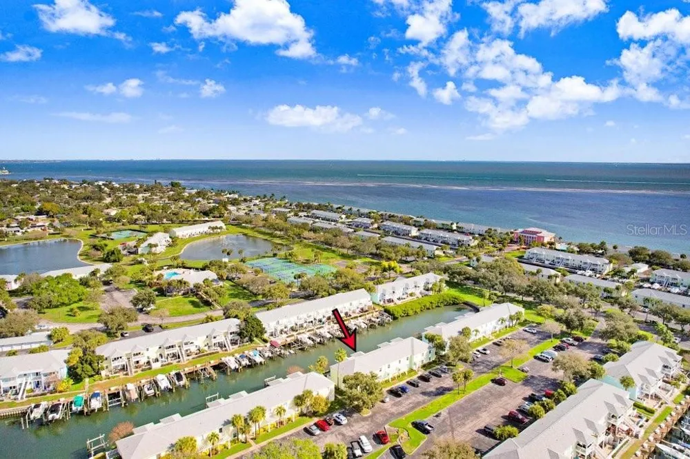 5012 STARFISH DRIVE SE #B St Petersburg, FL 33705