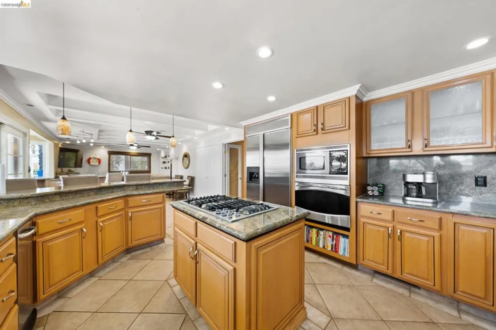 5034 Double Point Way Discovery Bay, CA 94505