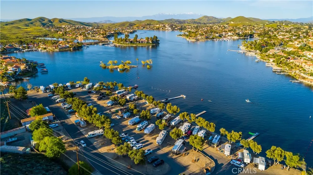 29870 White Sail Canyon Lake, CA 92587