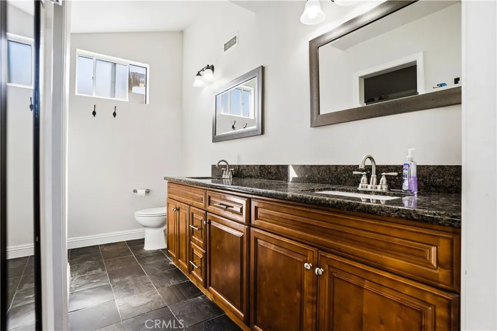 29870 White Sail Canyon Lake, CA 92587