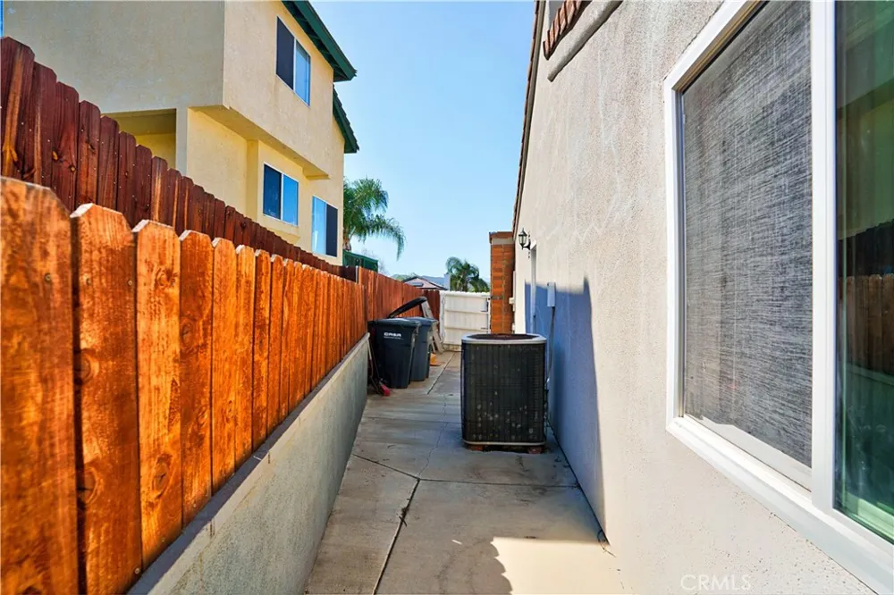 29870 White Sail Canyon Lake, CA 92587