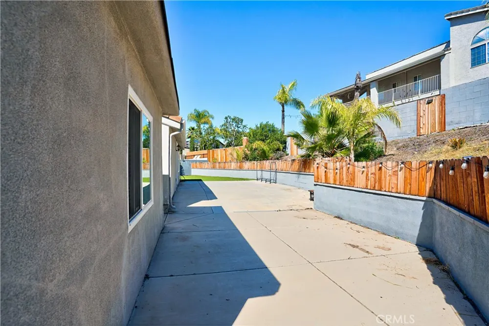29870 White Sail Canyon Lake, CA 92587