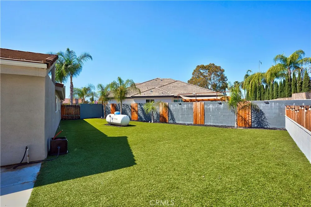 29870 White Sail Canyon Lake, CA 92587