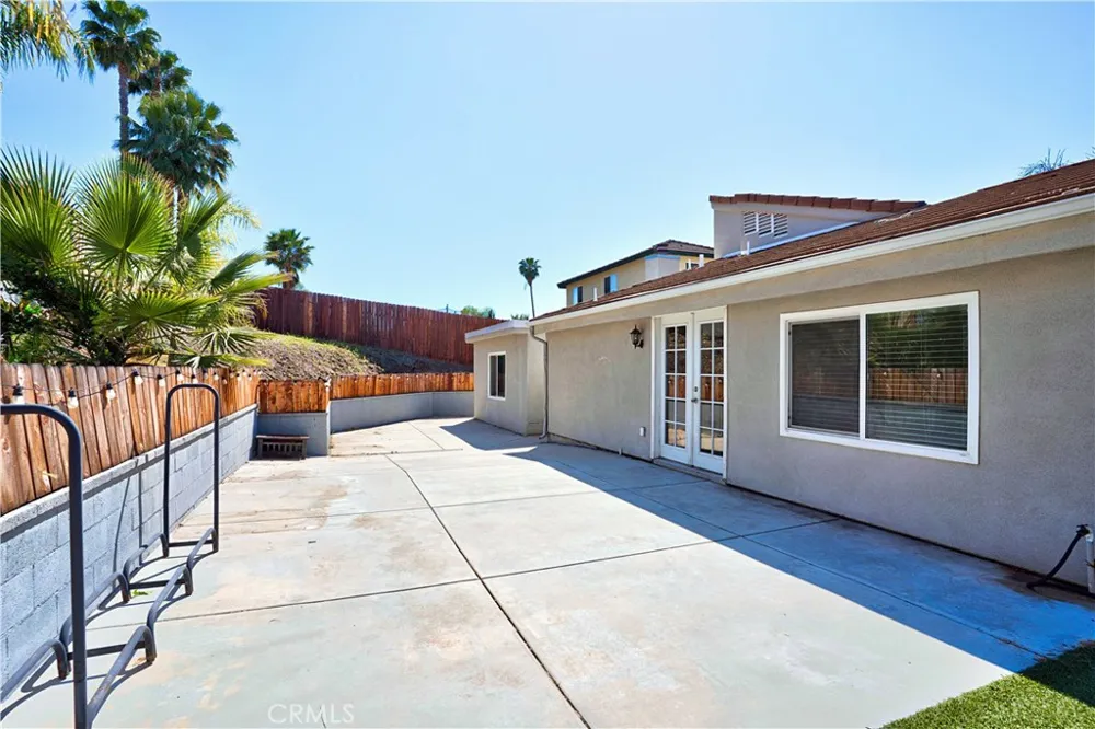 29870 White Sail Canyon Lake, CA 92587