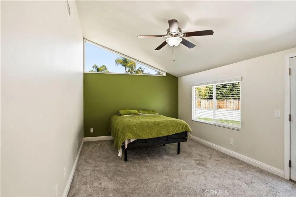 29870 White Sail Canyon Lake, CA 92587