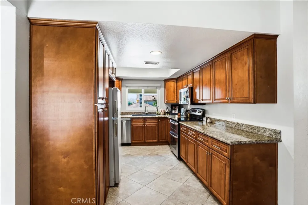29870 White Sail Canyon Lake, CA 92587