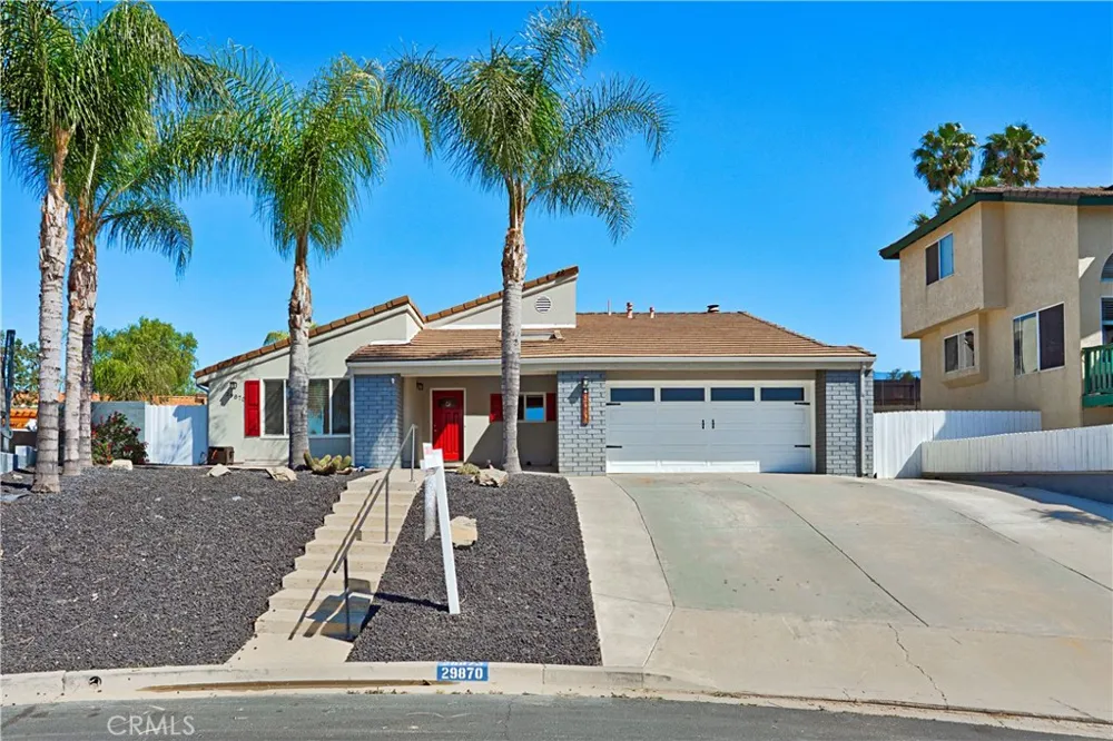 29870 White Sail Canyon Lake, CA 92587