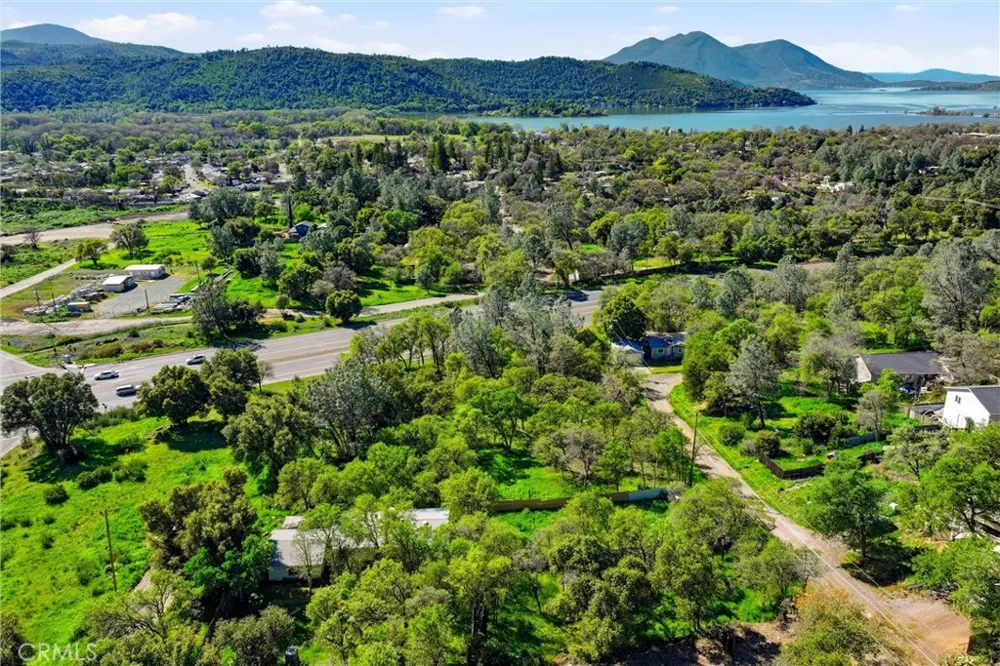 15560 20th Avenue Clearlake, CA 95422