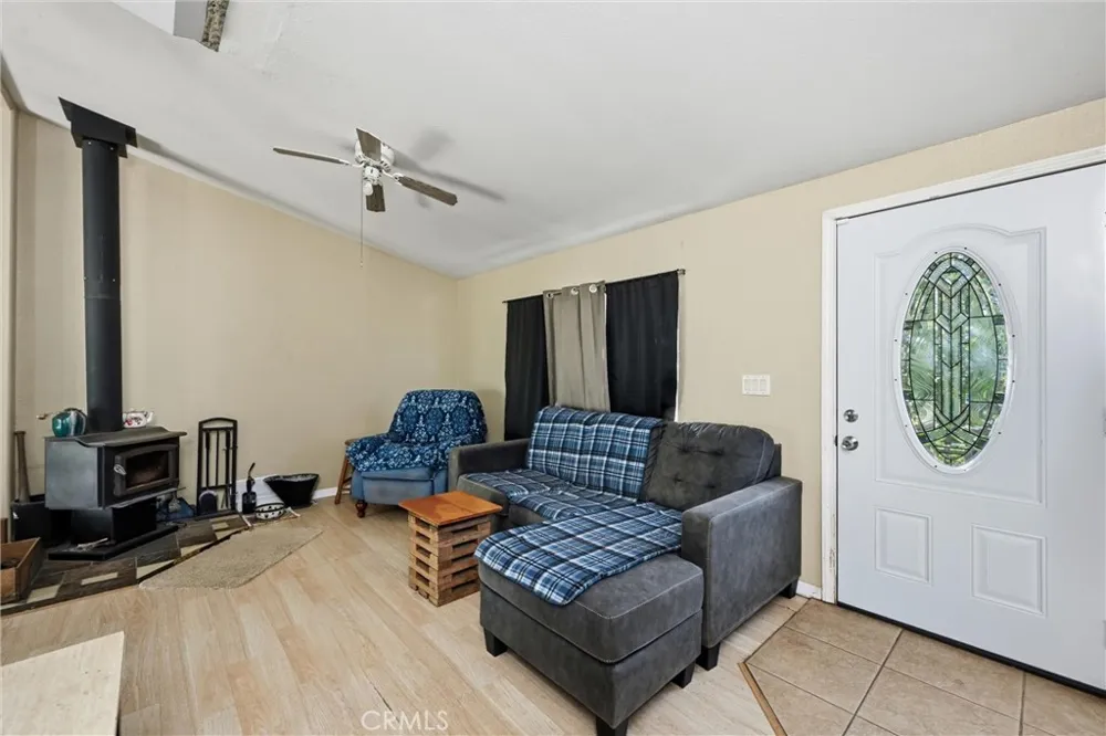 15560 20th Avenue Clearlake, CA 95422