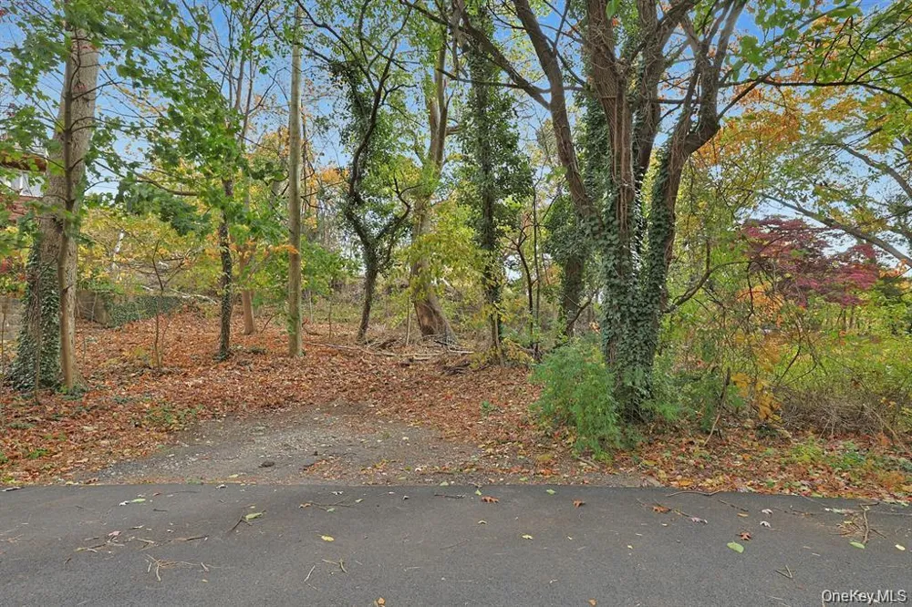 2 Shelburne Road Yonkers, NY 10710