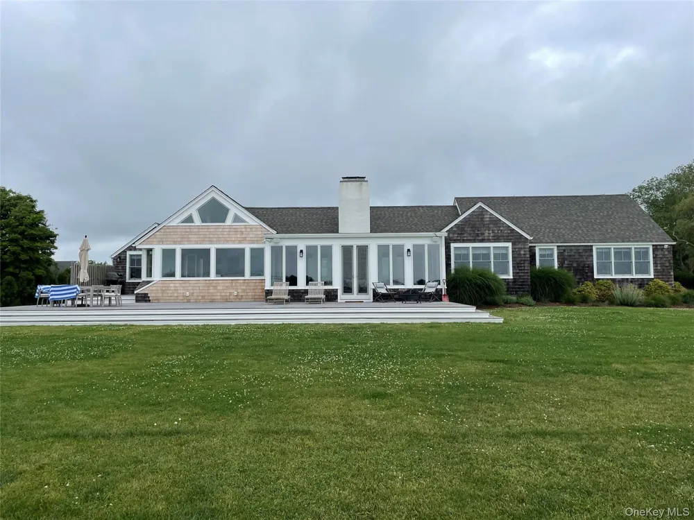 40 Tuthill Point Road East Moriches, NY 11940