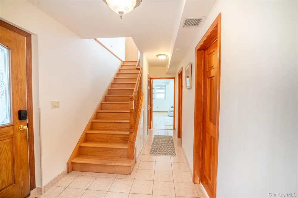 1250 2nd Street New Suffolk, NY 11956