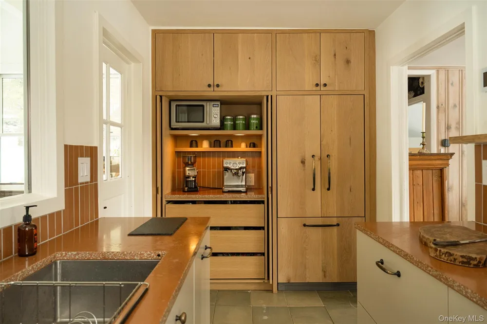 55 Nordic Drive Woodstock, NY 12498