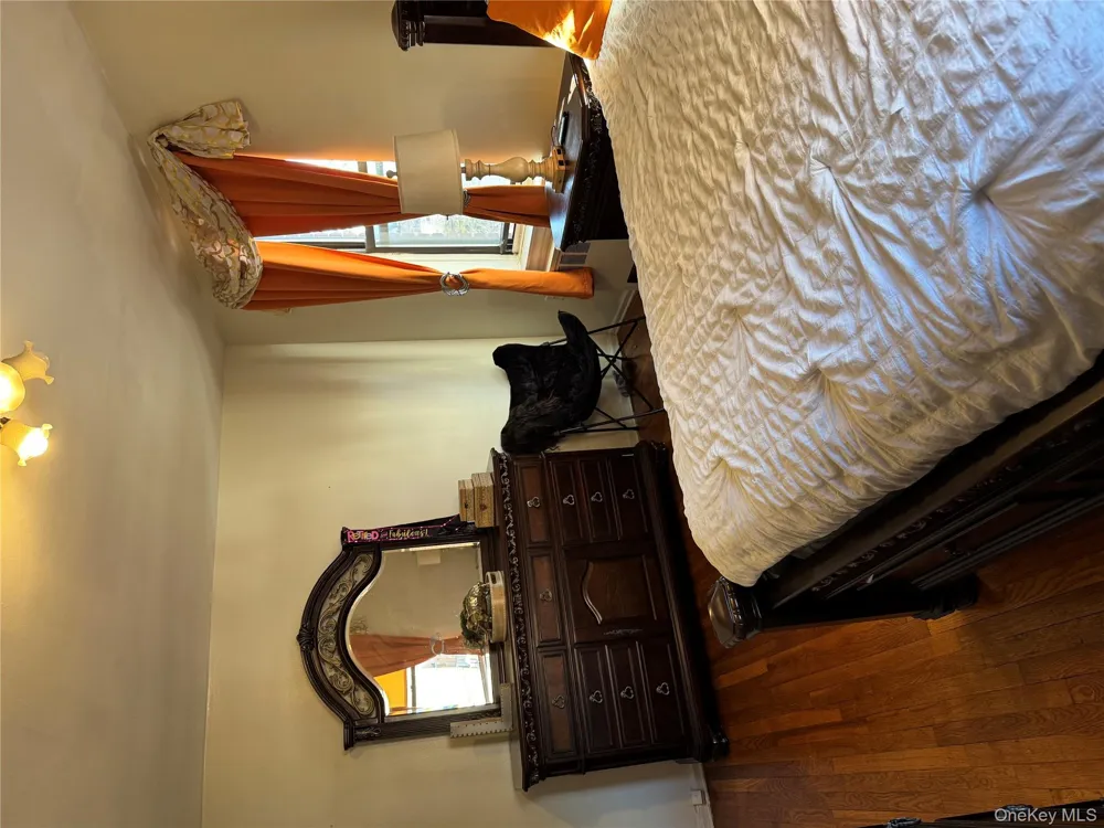 745 E 231st Street #3F Bronx, NY 10466