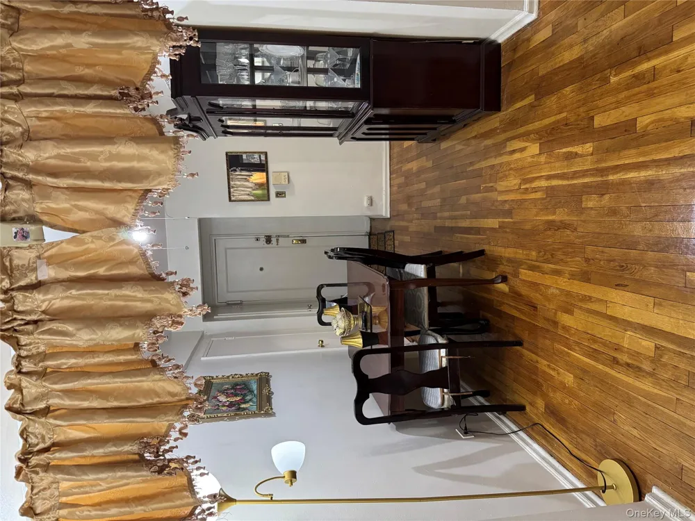745 E 231st Street #3F Bronx, NY 10466