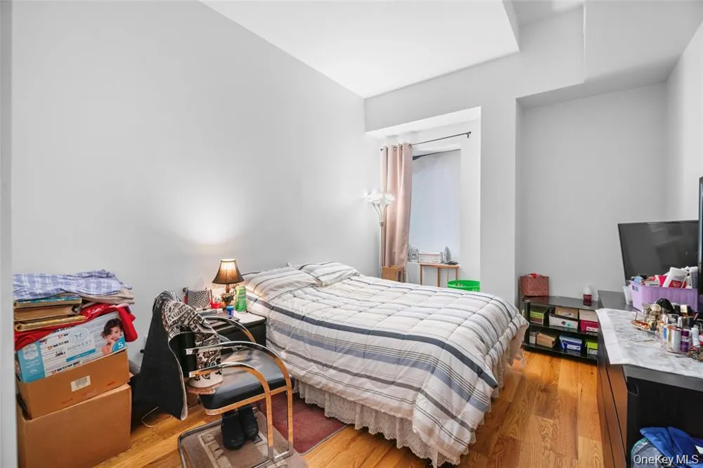 850 Metropolitan Avenue #1E Brooklyn, NY 11211