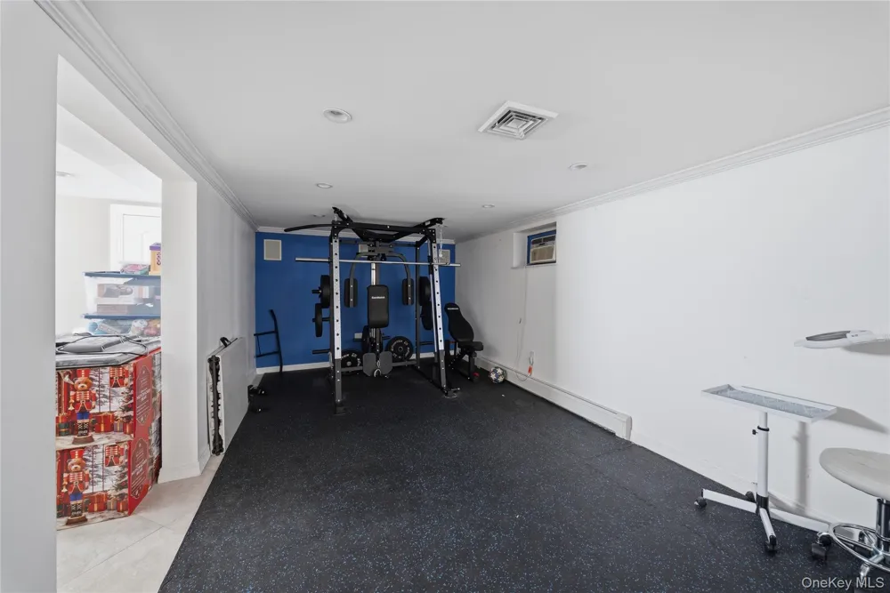 141-16 11th Avenue Malba, NY 11357