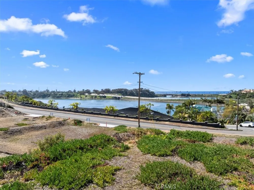 4340 Adams Street Carlsbad, CA 92008