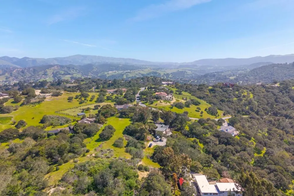 77 Laureles Grade Salinas, CA 93908