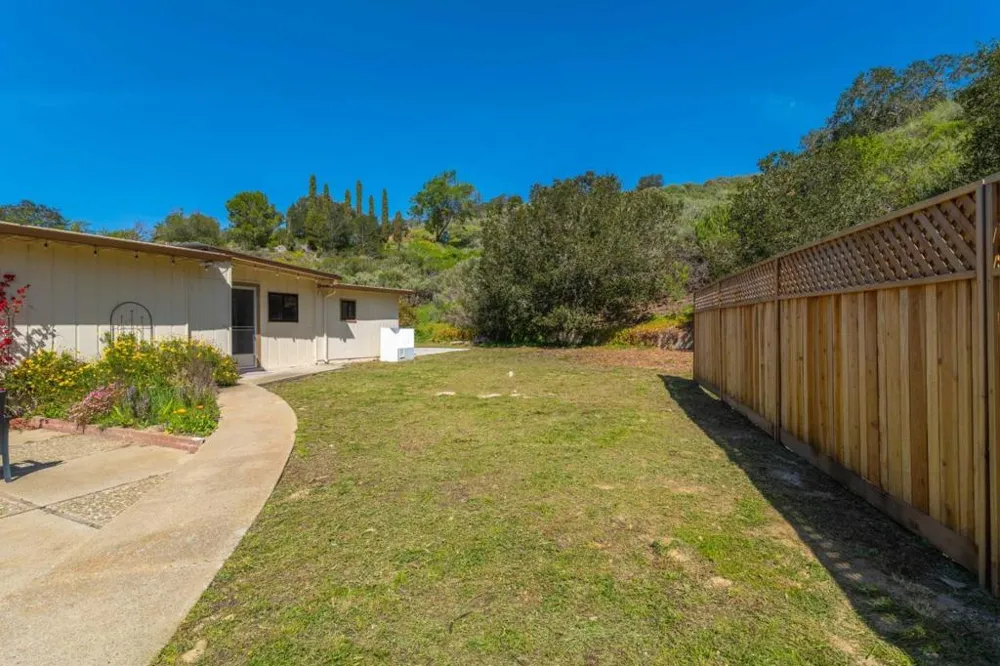77 Laureles Grade Salinas, CA 93908
